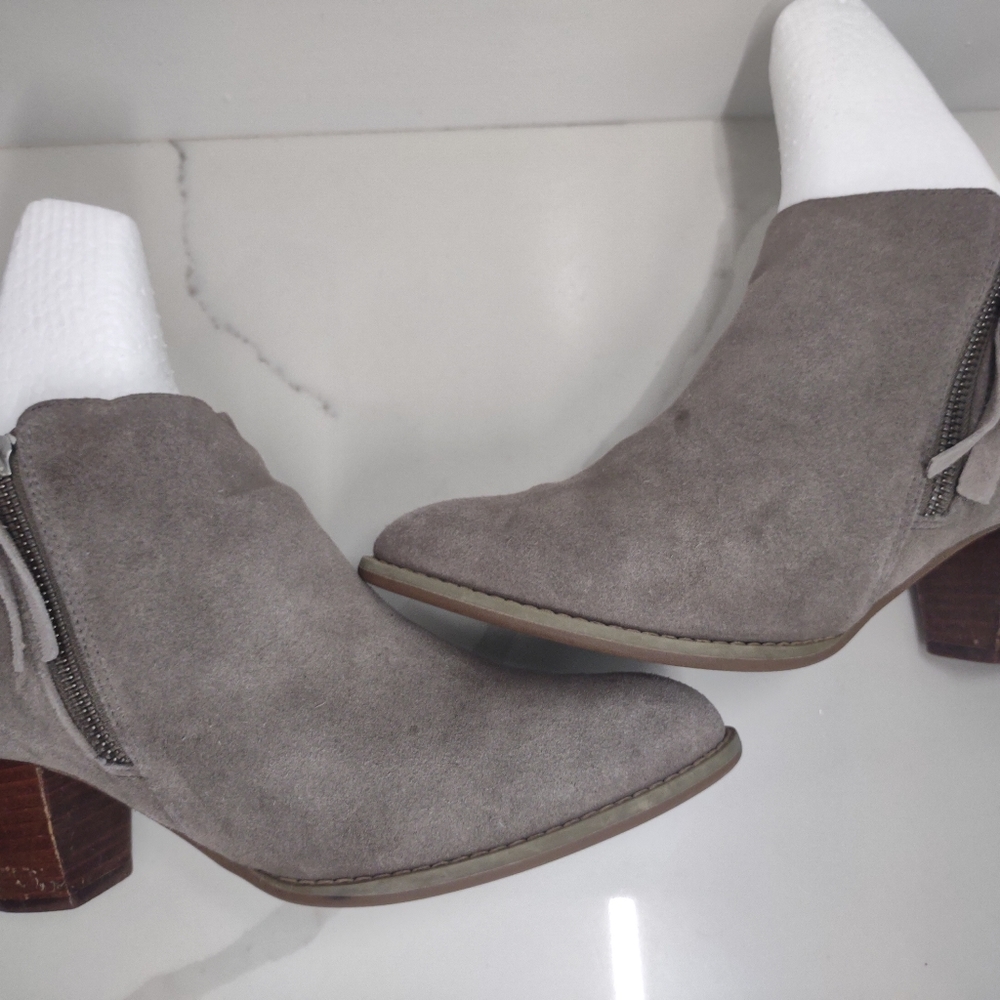Vionic • Sterling Boot - Picture 12 of 15